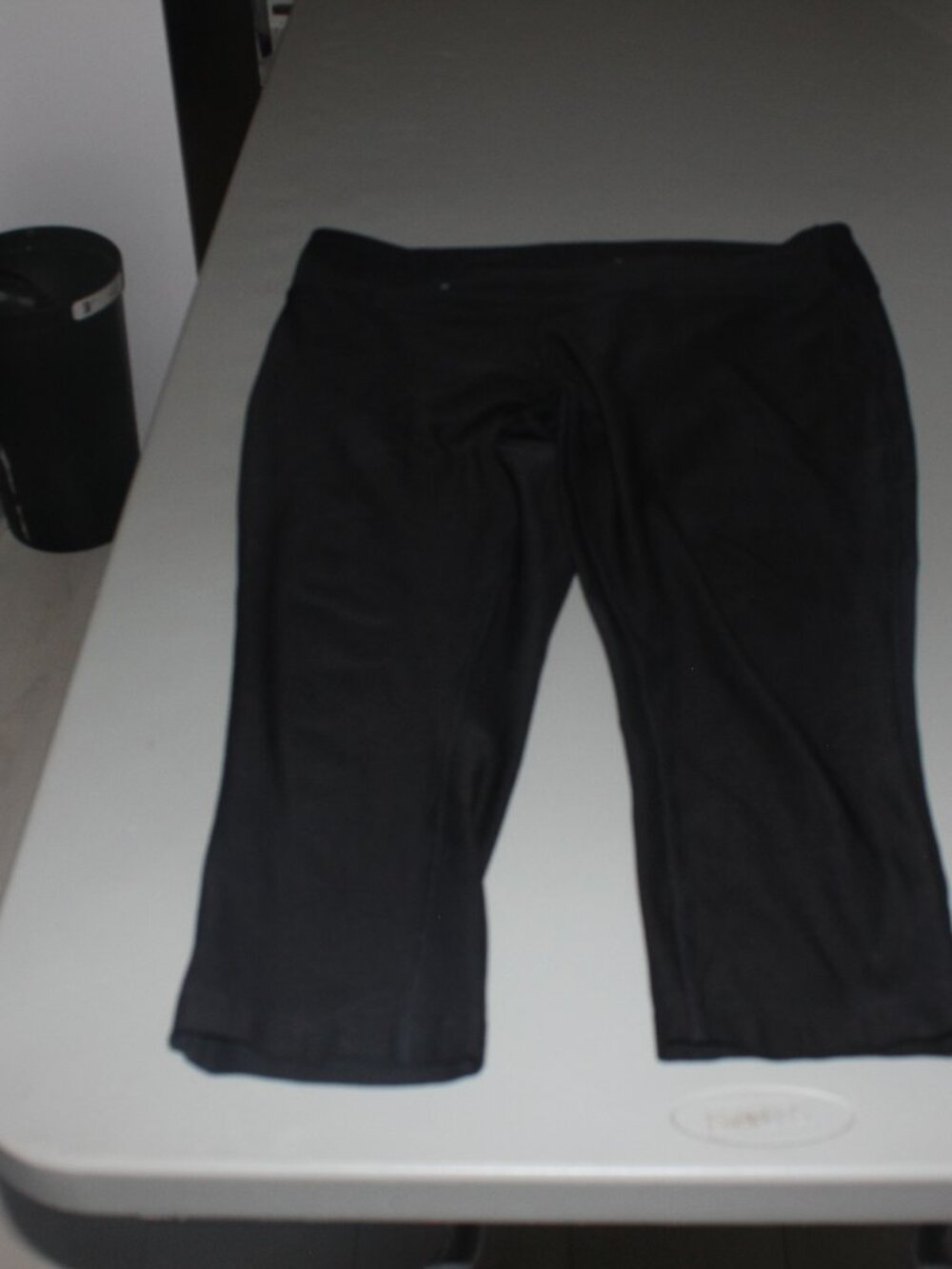 Black Mondetta Athletic Capris Size XL